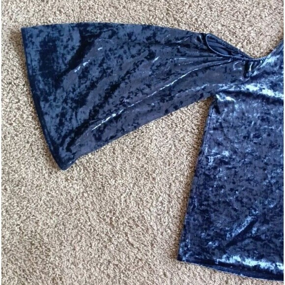 American Eagle Top Sz Small Blue Crushed Velvet Choker Neck Whimsigoth Goth Y2K - Picture 6 of 7